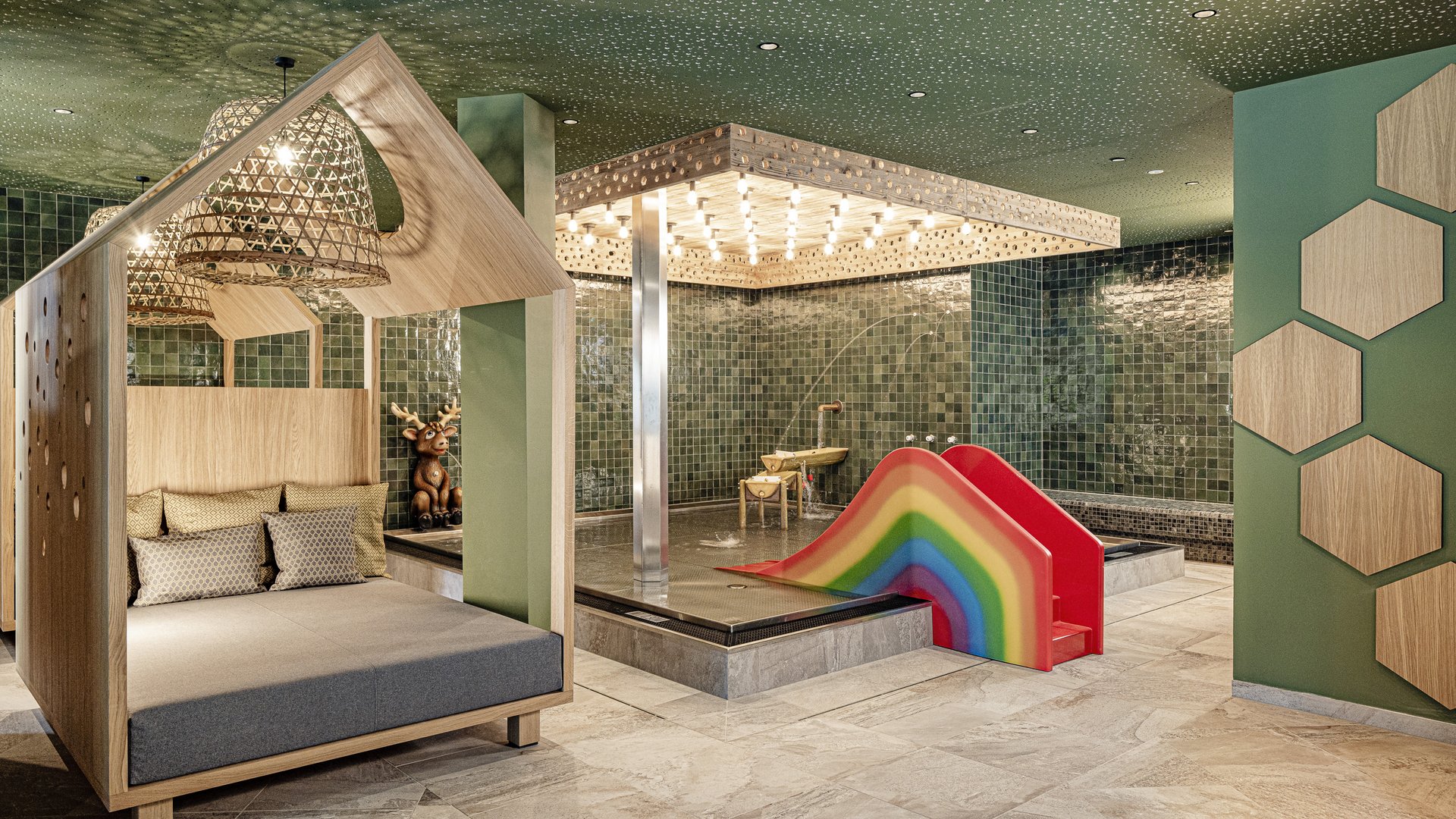 Hotel benessere - Piscina per bambini - Mondo dei bambini - Lutago - Valle Aurina Hotel benessere - Piscina per bambini - Mondo dei bambini - Lutago - Valle Aurina