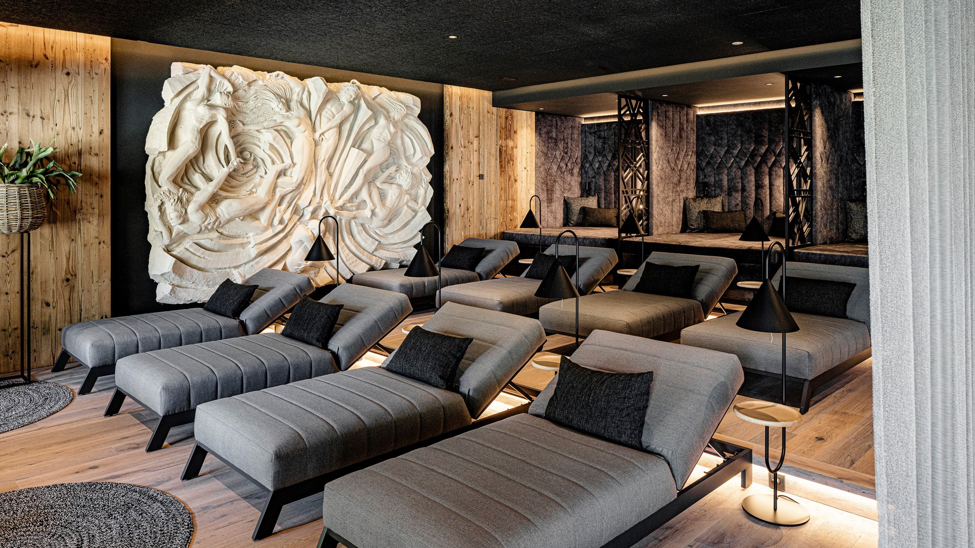 Ihr Rückzugsort für Ruhe und Erholung Wellnesshotel Südtirol SCHWARZENSTEIN - Wellnessurlaub in den Alpen