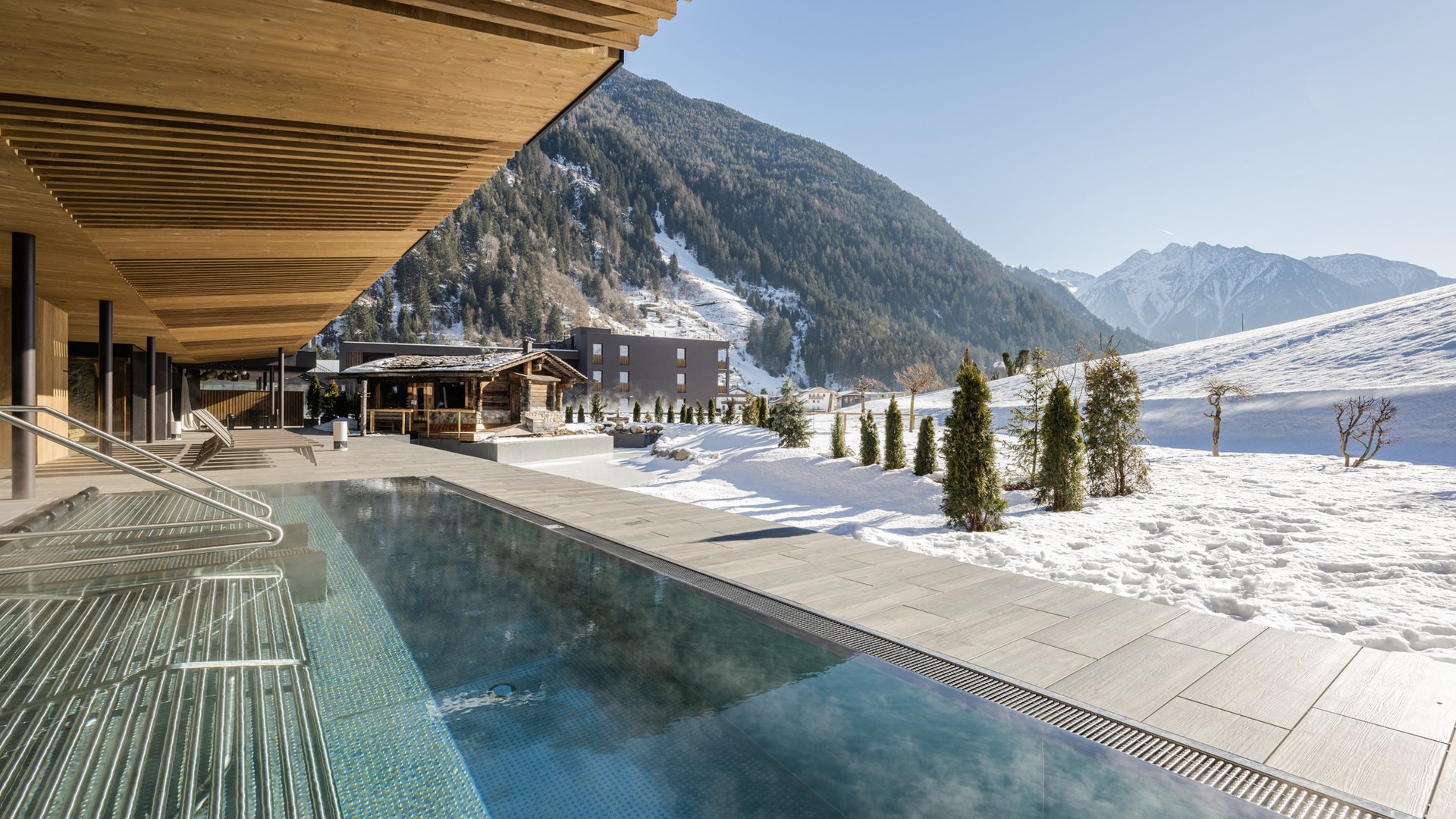 Wellnesshotels - Ahrntal - Whirlpool - Infinitypools - Relax Wellnesshotels - Ahrntal - Whirlpool - Infinitypools - Relax