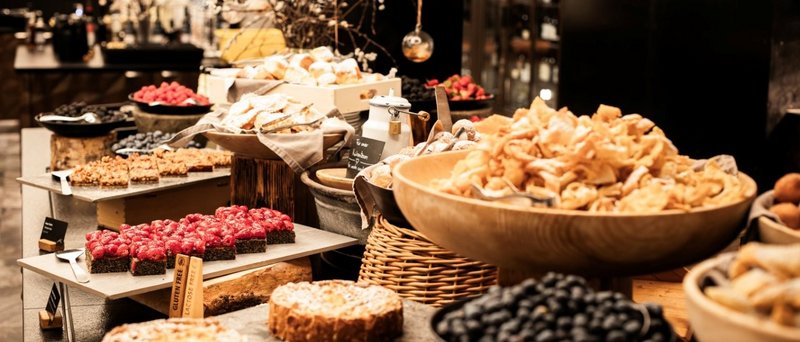 Wellnesshotel Südtirol SCHWARZENSTEIN - Wellnessurlaub in den Alpen Wellnesshotel Südtirol SCHWARZENSTEIN - Wellnessurlaub in den Alpen